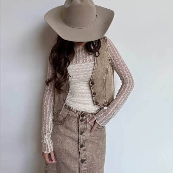Women’s Vintage Taupe Vest - Picture 1 of 4